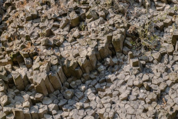 Basalt, Amoeneburg - (C) R Plock.jpg